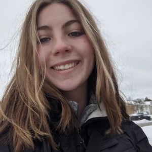 Meet your Posher, Abi